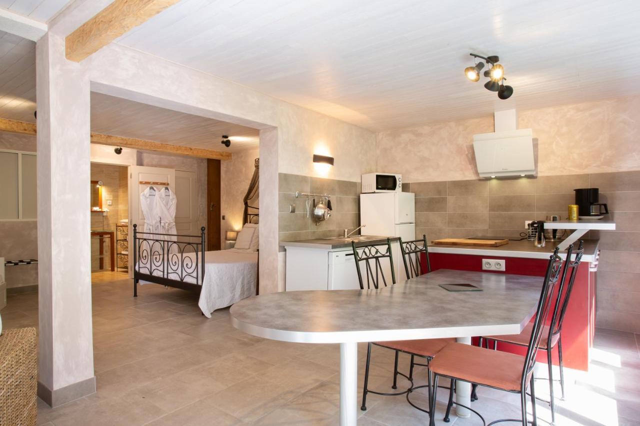 Chambre D'Hotes Au Jardin Des Saveurs Cordes-sur-Ciel Esterno foto